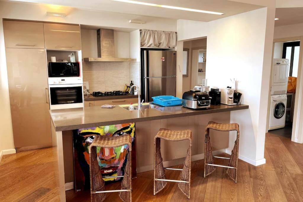 Beautiful Penthouse W/Amazing View, Prime Location Leilighet Ramat Gan Eksteriør bilde