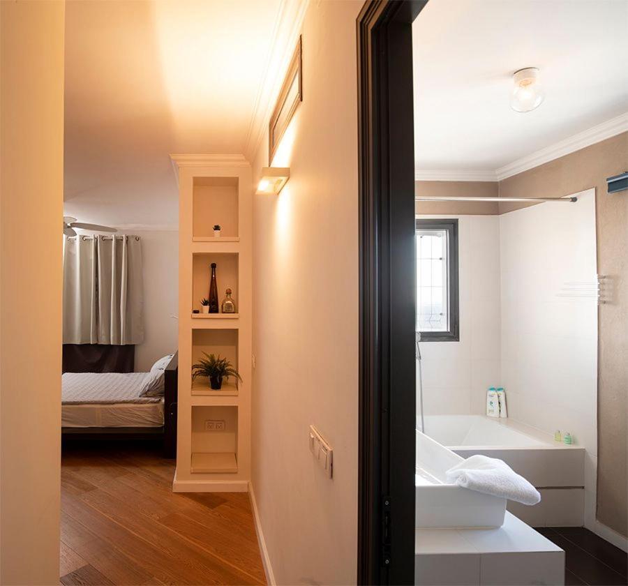 Beautiful Penthouse W/Amazing View, Prime Location Leilighet Ramat Gan Eksteriør bilde