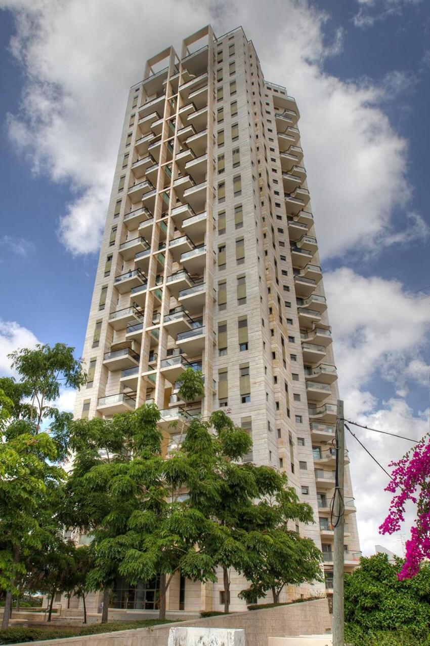 Beautiful Penthouse W/Amazing View, Prime Location Leilighet Ramat Gan Eksteriør bilde