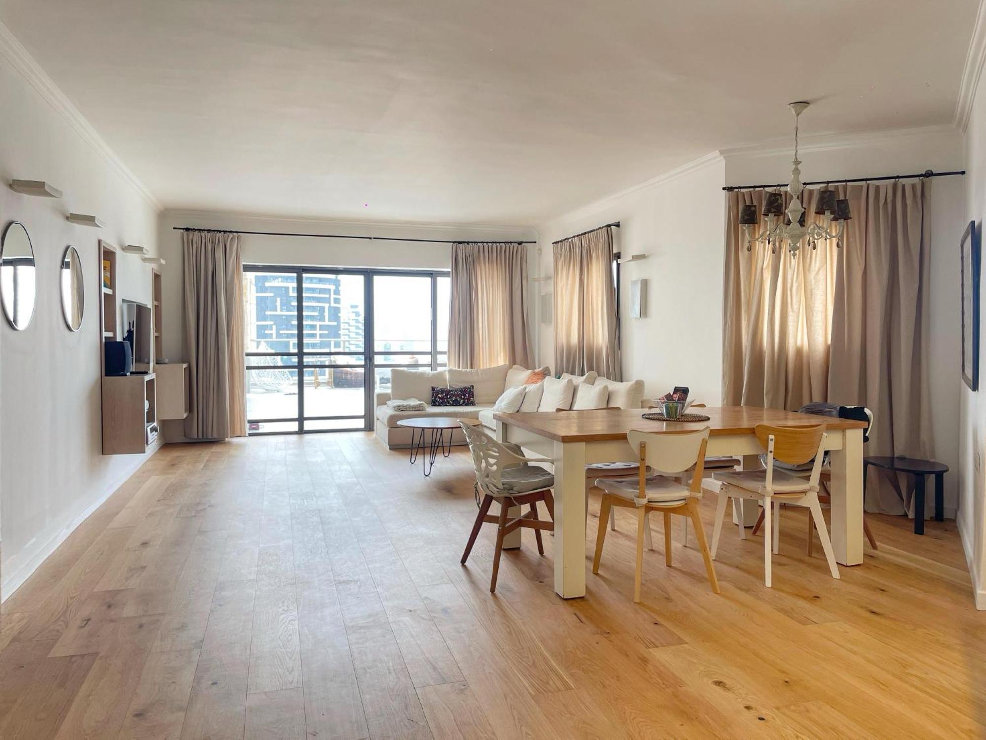 Beautiful Penthouse W/Amazing View, Prime Location Leilighet Ramat Gan Eksteriør bilde